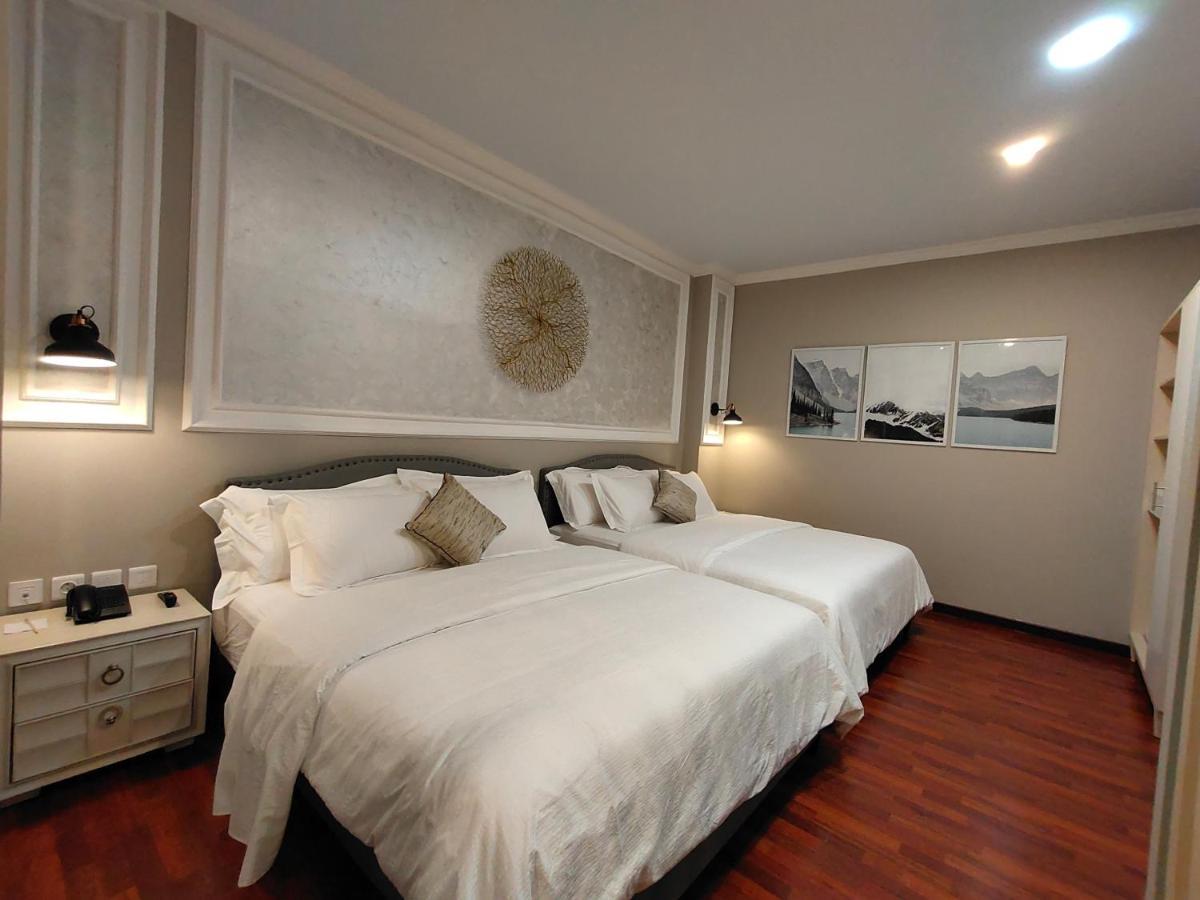Hotel Villa Emitta Tomohon Exterior photo